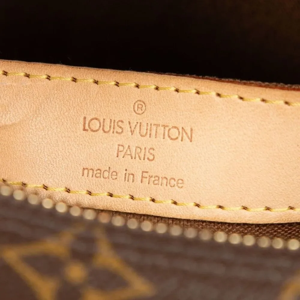 Louis Vuitton Monogram Naviglio Crossbody M50205